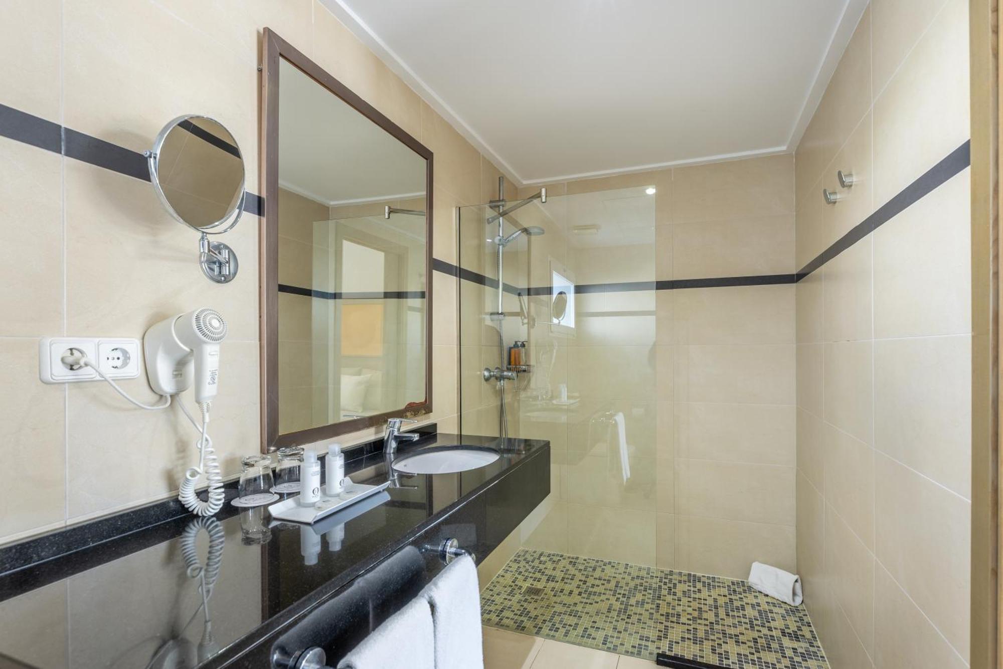 Hoposa Montelin Appartement Port de Pollença Buitenkant foto